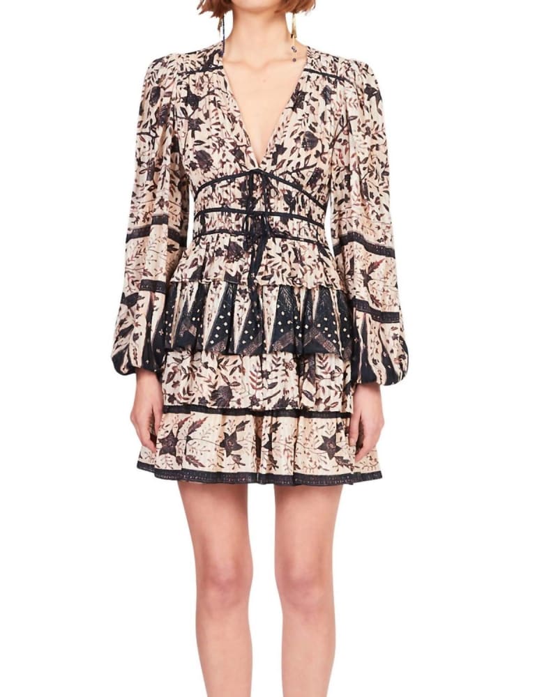 Front of a model wearing a size 10 Nina Dress In Plumeria in Plumeria by Ulla Johnson. | dia_product_style_image_id:344703